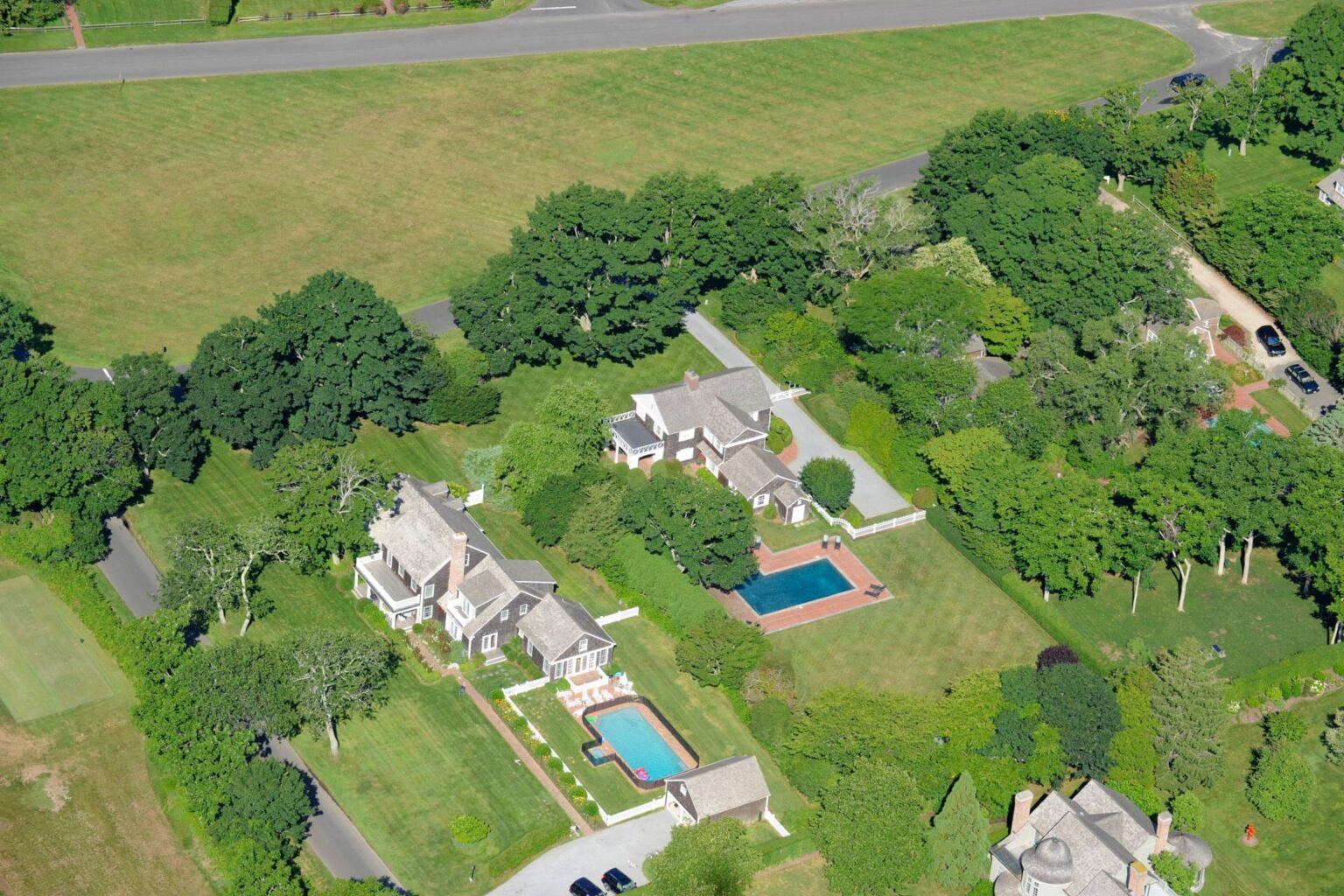 112 Egypt Lane East Hampton, NY 105367 knl15klzf5ywkp4d