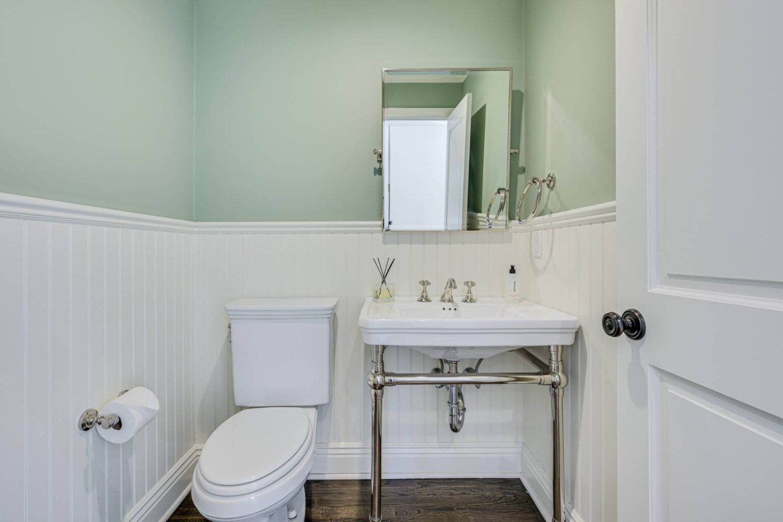 36 Long Springs Road Southampton, NY 12 105490 mqfz9nrdtts3dwny