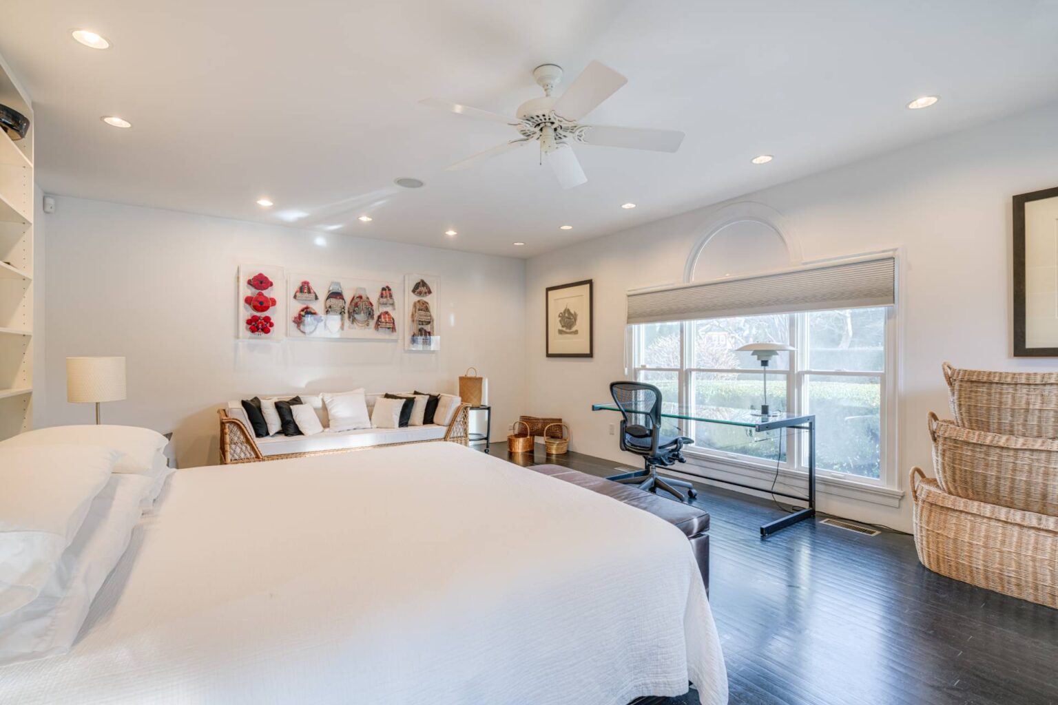 138 Coopers Farm Road Southampton, NY 12 907566 nrhr2sgssf9wblmy