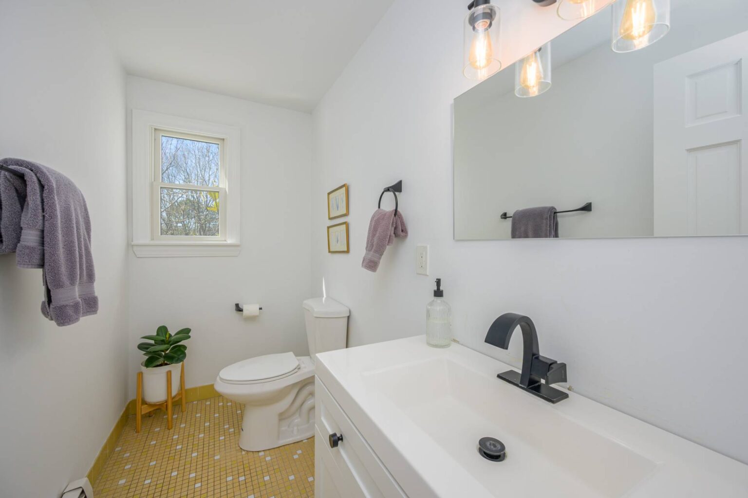 14 Birdie Lane, East Hampton, NY 11937 12 920447 4gnyqypn76sg8cpj