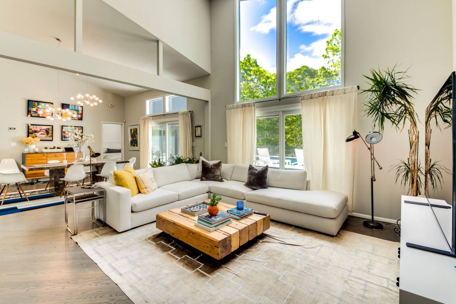 15 Karin Drive East Hampton, NY 12 922923 26tszqhkx9v99lyn