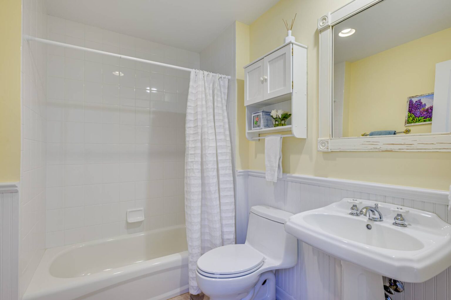 8 Wood Edge Court, Water Mill, NY 11976 12 926177 fqmlgyrkjcrcjj6h