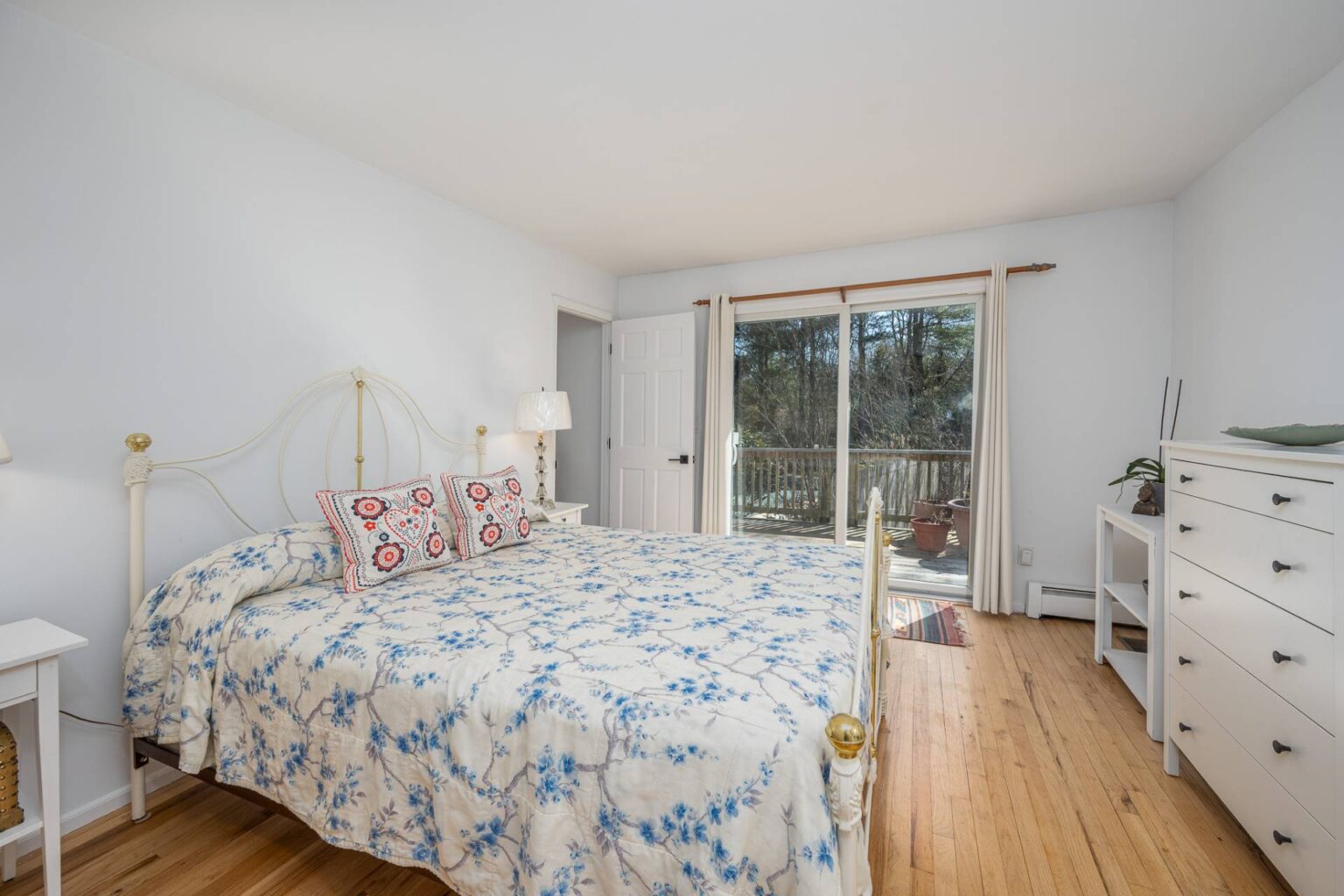 14 Birdie Lane, East Hampton, NY 11937 15 920447 6pmndsqsdrsh4fbf