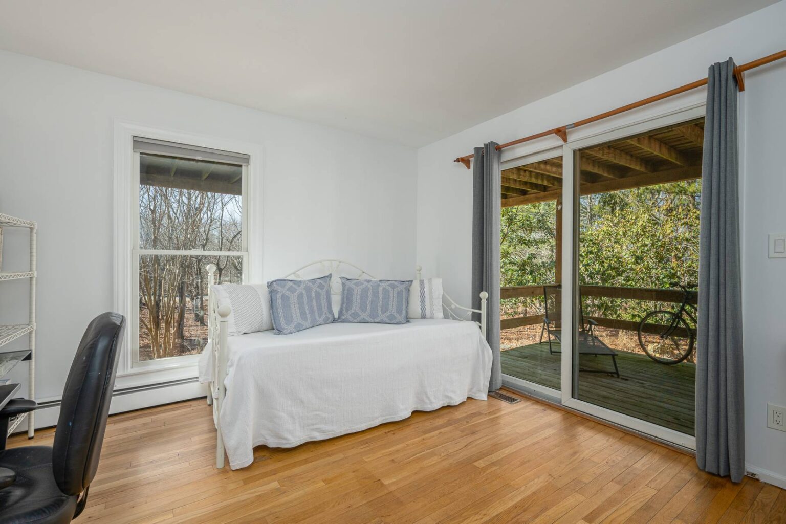 14 Birdie Lane, East Hampton, NY 11937 18 920447 k1tkhnd9ywsckvfl