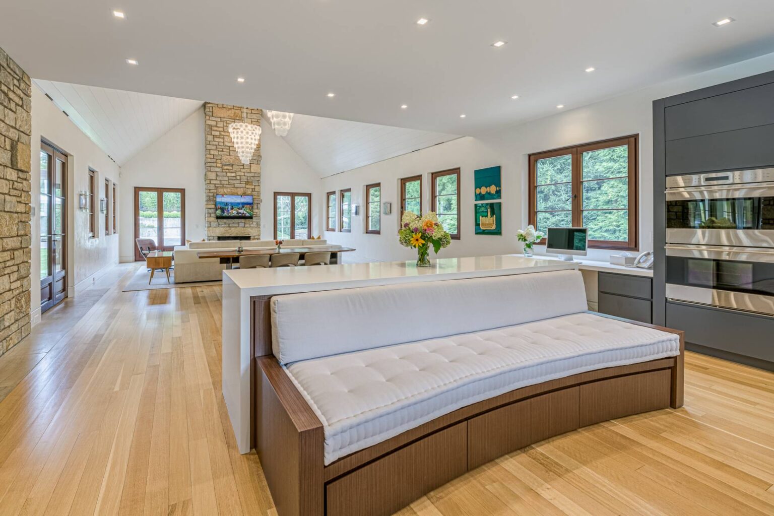 15 Eastway Drive Southampton, NY 19 882186 w7y2z1qcpmn26pxf