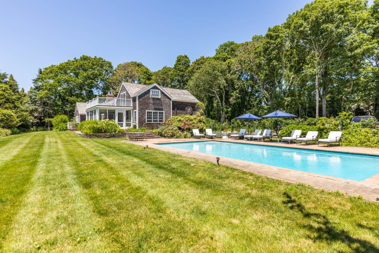 70 Sayres Path Wainscott, NY 24 109120 skzplp6gm8zcqztm