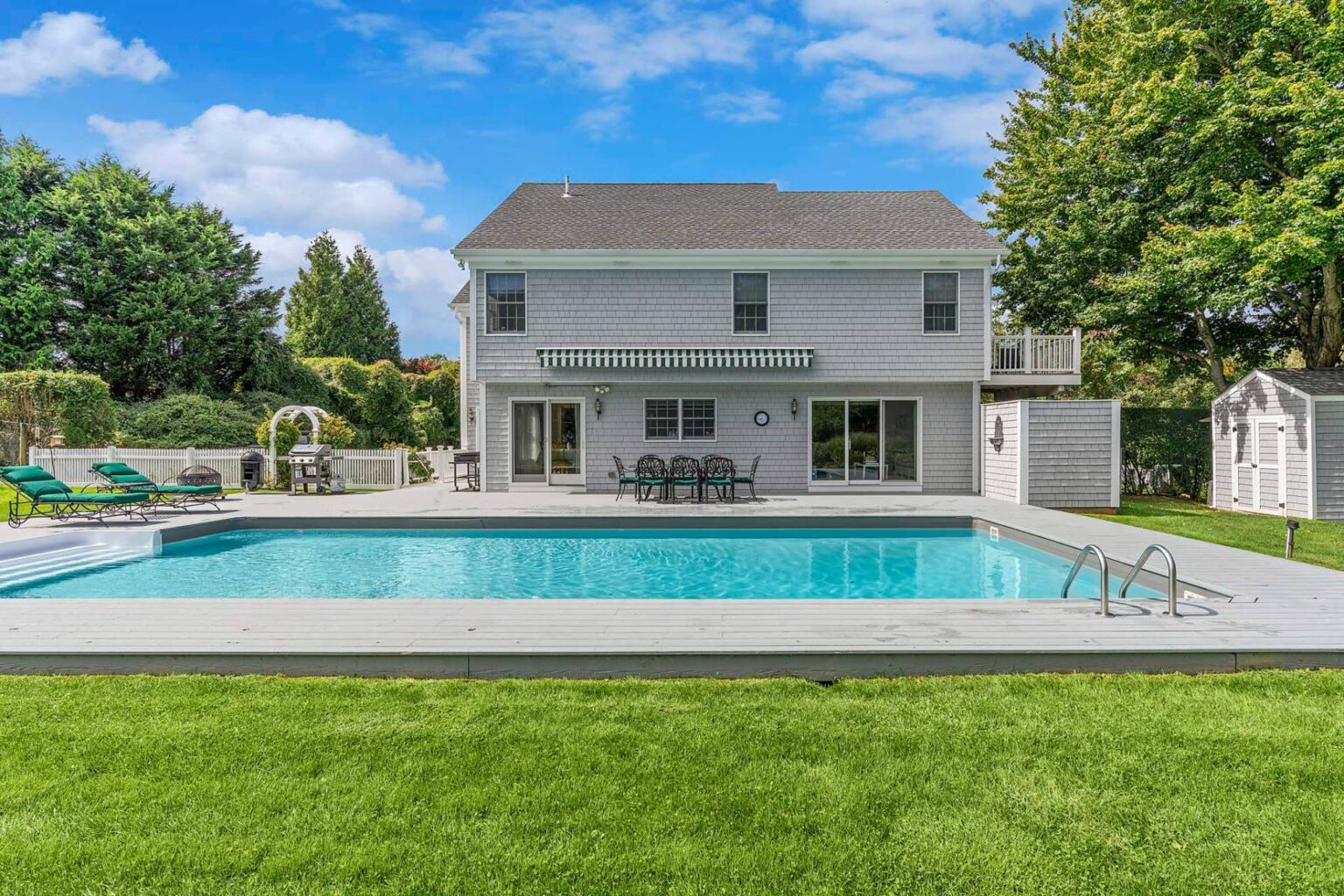 8 Wood Edge Court, Water Mill, NY 11976 28 926177 qnn3gnq6hnfswqgx