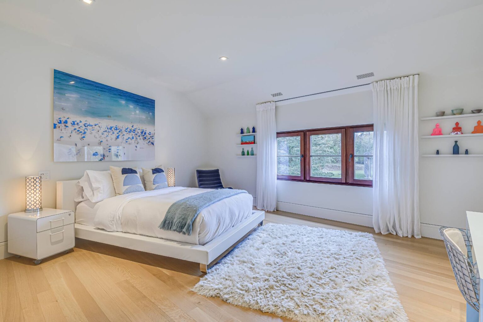 15 Eastway Drive Southampton, NY 29 882186 hyg8zw7cp6rjgl8g