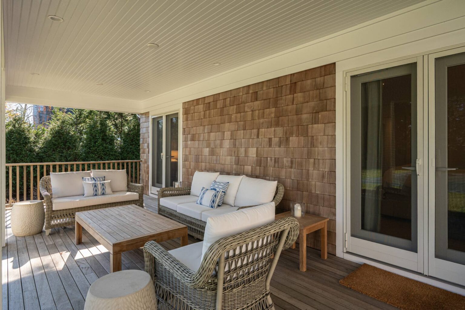 36 Long Springs Road Southampton, NY 3 105490 5qrsm8j8rldhbzzb