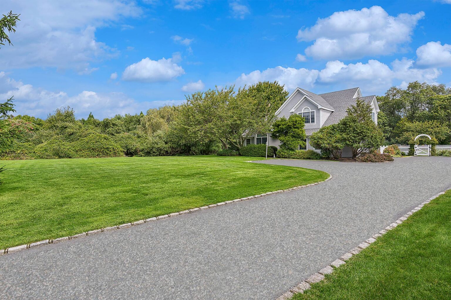 8 Wood Edge Court, Water Mill, NY 11976 30 926177 p5l6p2ywkcw3htbq