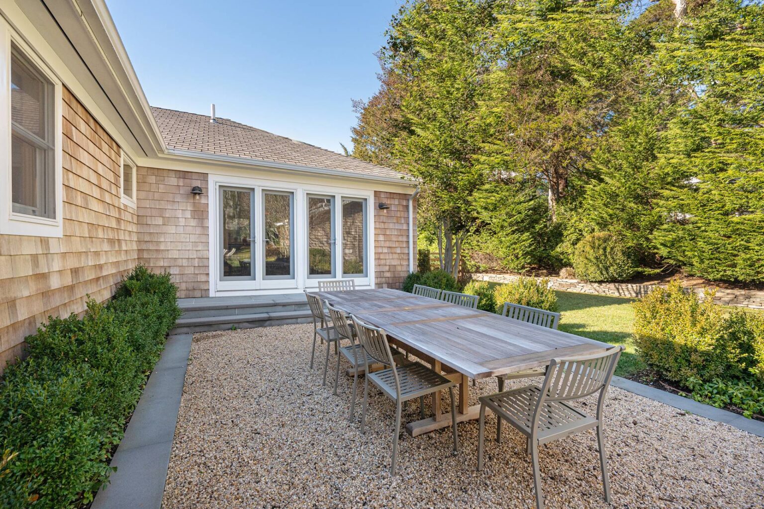 36 Long Springs Road Southampton, NY 4 105490 jzxbsyvpncbzzk68