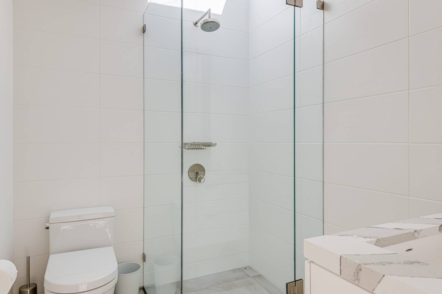 15 Eastway Drive Southampton, NY 42 882186 2glxqw6xwtcfym8z