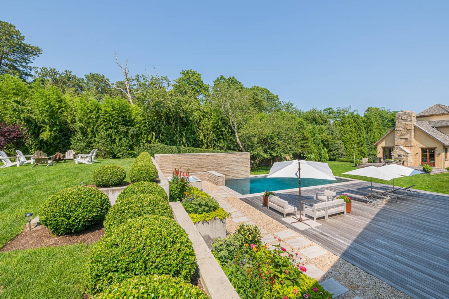 15 Eastway Drive Southampton, NY 5 882186 h96clcghrgj2lmkp