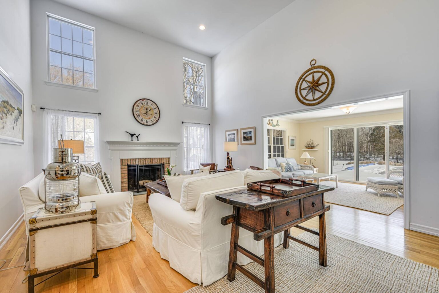 8 Wood Edge Court, Water Mill, NY 11976 6 926177 chrlhllx33vzv2vs