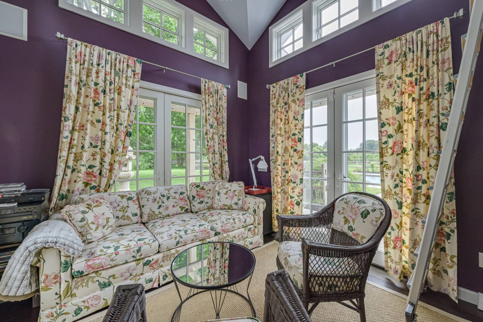 132 Sayres Path Wainscott, NY 879375 8p23jq2zdcrygt49