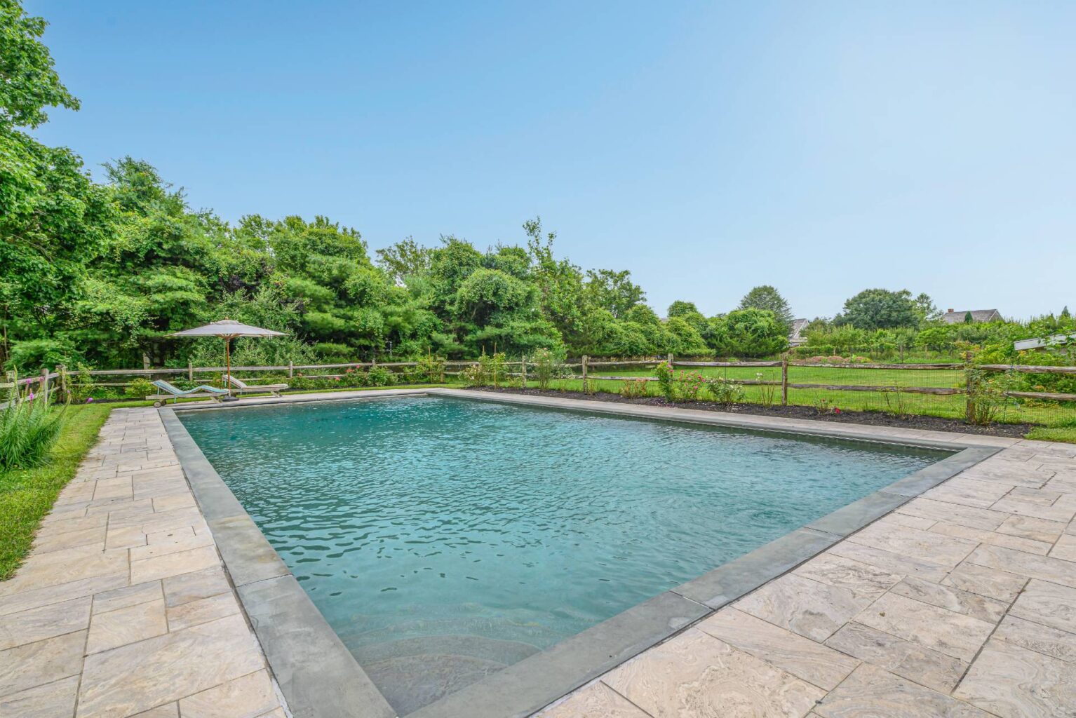 132 Sayres Path Wainscott, NY 879375 hhjpsxr8knprr8n5