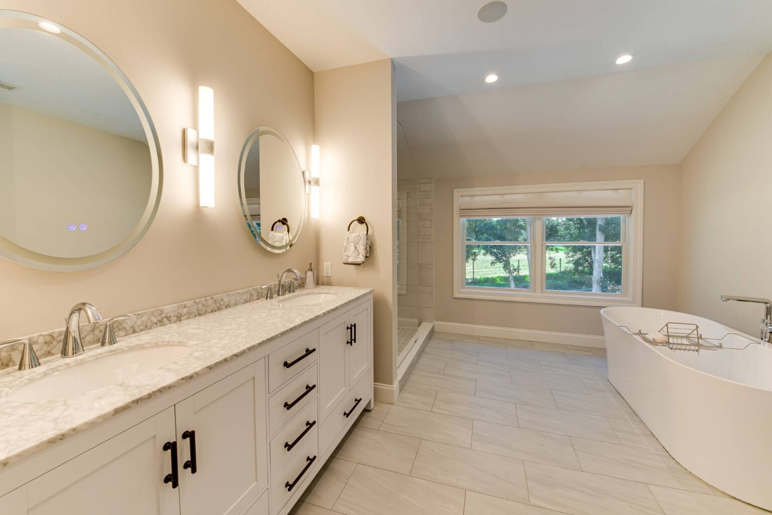 904184 phvjp83sqjvbjdcm