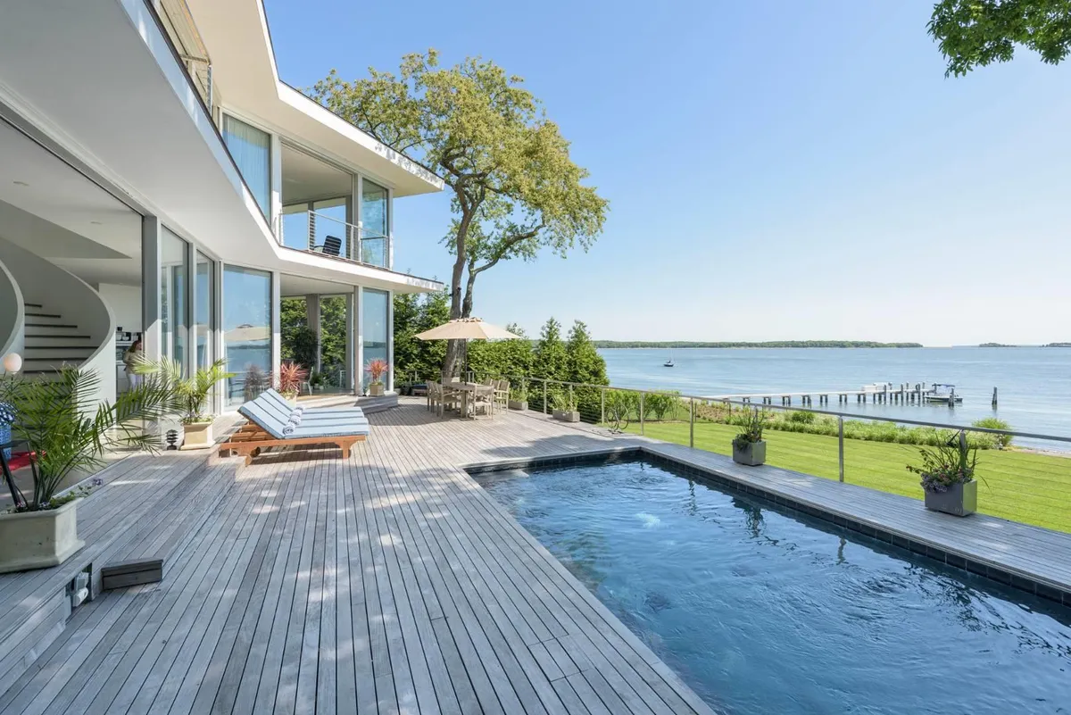 mashomuck drive sag harbor