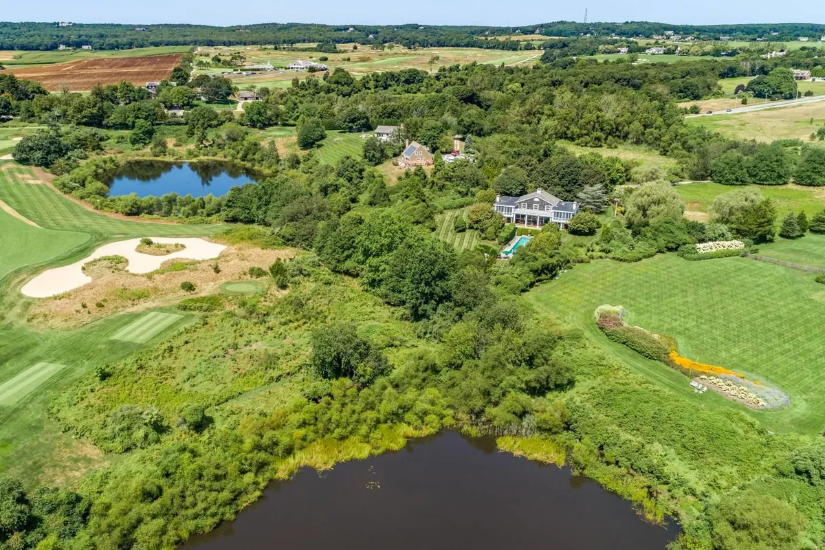 mitchell lane bridgehampton