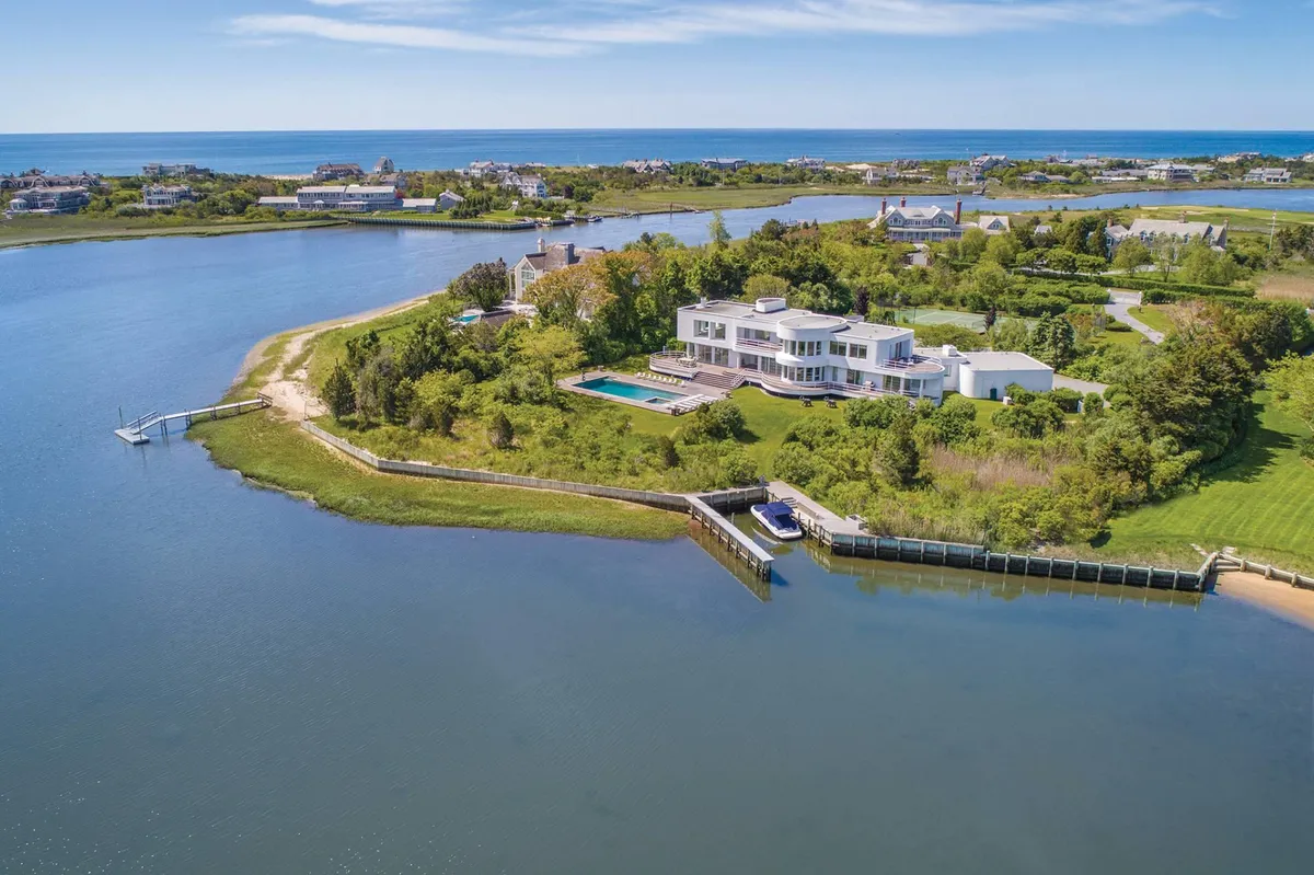 shinnecock road quogue